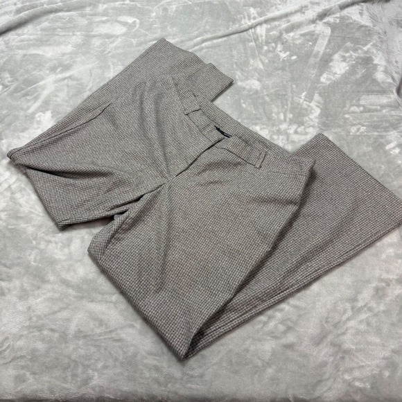 Worthington Grey Plaid Curvy Fit Trousers Women's Size 16 Flare Leg - Picture 1 of 10